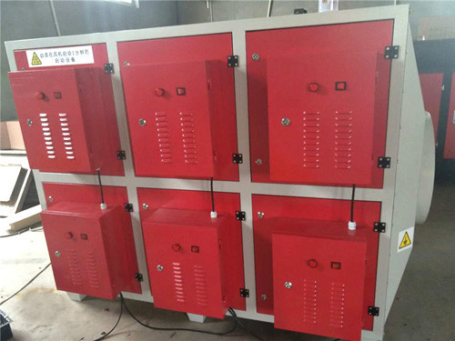 山東等離子(zǐ)廢氣淨化設備