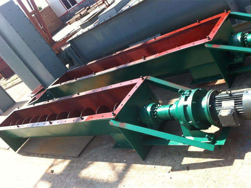 山東LS型(xing)螺旋輸送機