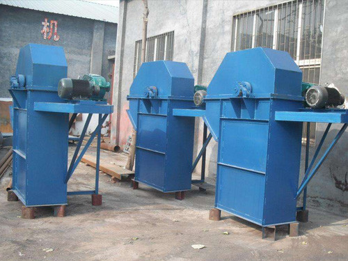 TH型(xing)鬥式提升(shēng)機