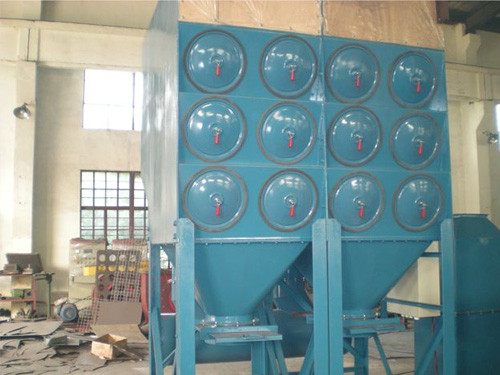 山(shān)西粉末回(hui)收濾筒除(chu)塵器