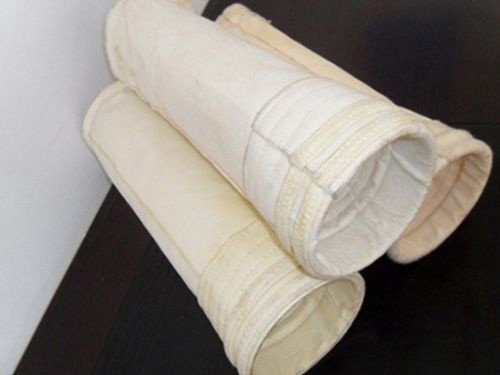 易清灰滌綸(lún)氈除塵布袋