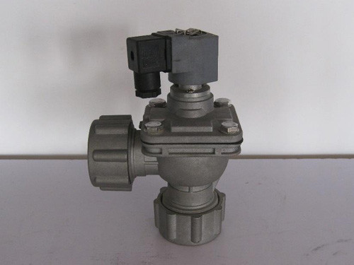 直角(jiao)帶螺母式電磁脈(mo)沖閥